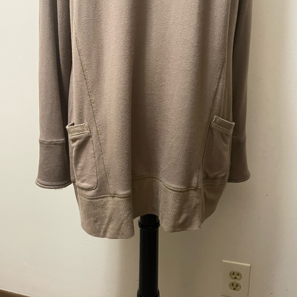 Soft Surrounding Cowl Neck 2 Pockets Shirt - Picture 2 of 6